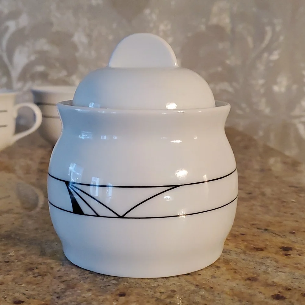 Danesco porcelaine de pologne cups and sugar bowl - Picture 10 of 13